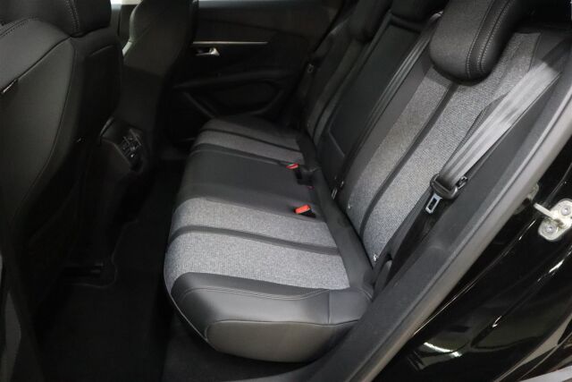 PEUGEOT 3008 2019 Allure PureTech 130