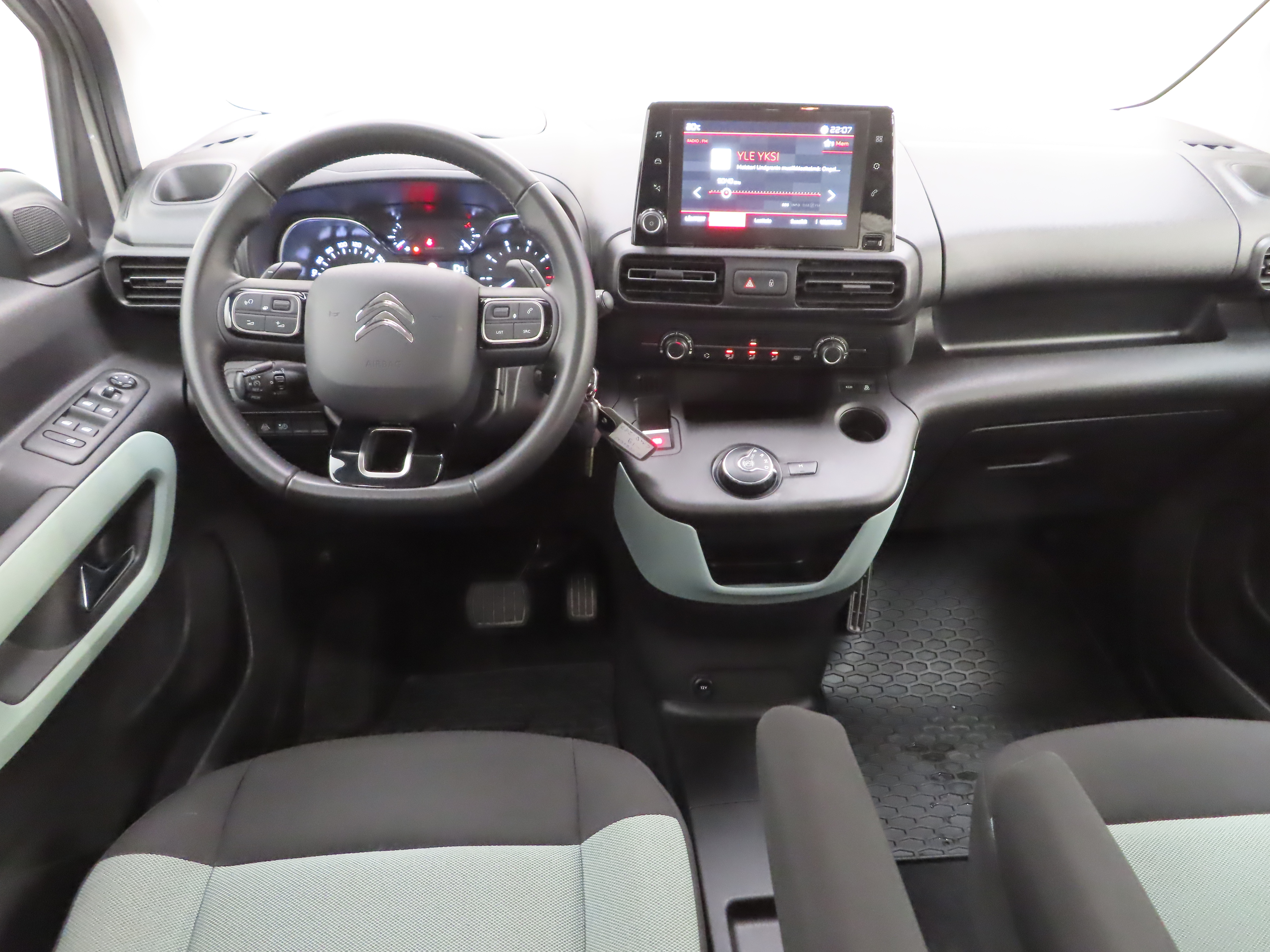 Citroen Berlingo 2019, photo 7/9