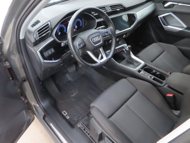 Audi Q3 2020 Launch Edition Business Advanced 40 TDI 140kW quattro S tronic
