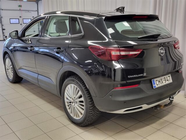 OPEL Grandland X 2019 Innovation Plus 180 Turbo A / Koukku / Navi / P-Kamera