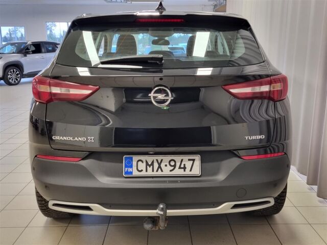 OPEL Grandland X 2019 Innovation Plus 180 Turbo A / Koukku / Navi / P-Kamera