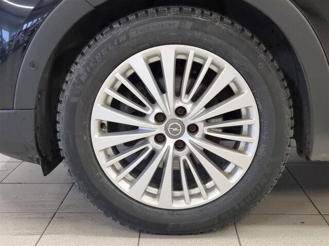 OPEL Grandland X 2019 Innovation Plus 180 Turbo A / Koukku / Navi / P-Kamera