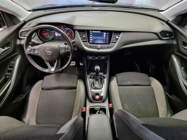 OPEL Grandland X 2019 Innovation Plus 180 Turbo A / Koukku / Navi / P-Kamera