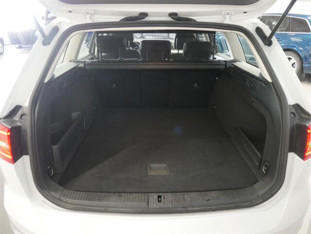 VOLKSWAGEN Passat 2016 Variant GTE Plug-In Hybrid 160 kW (218 hv) DSG-automaatti