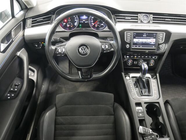 VOLKSWAGEN Passat 2016 Variant GTE Plug-In Hybrid 160 kW (218 hv) DSG-automaatti