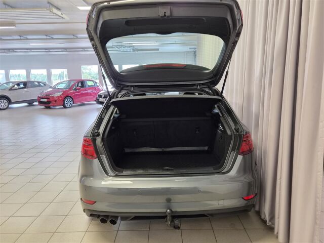 AUDI A3 2019 Sportback Pro Business 40 TFSI 140 kW quattro S tronic
