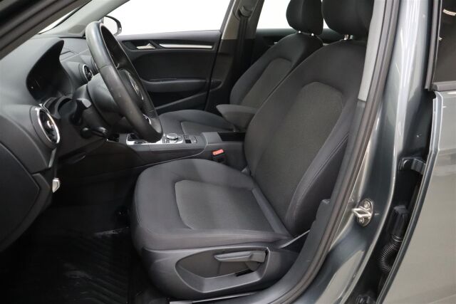 AUDI A3 2019 Sportback Pro Business 40 TFSI 140 kW quattro S tronic