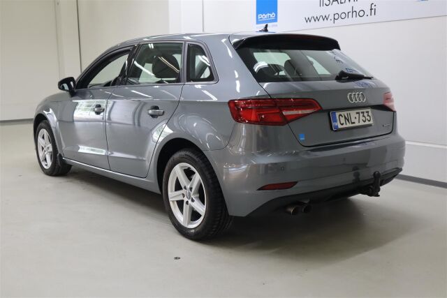 AUDI A3 2019 Sportback Pro Business 40 TFSI 140 kW quattro S tronic
