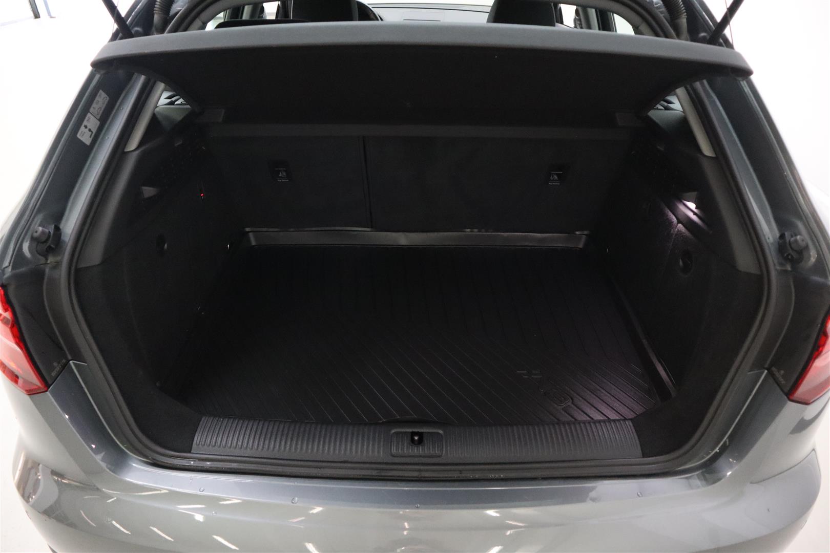 Audi A3 2019, kuva 6/21