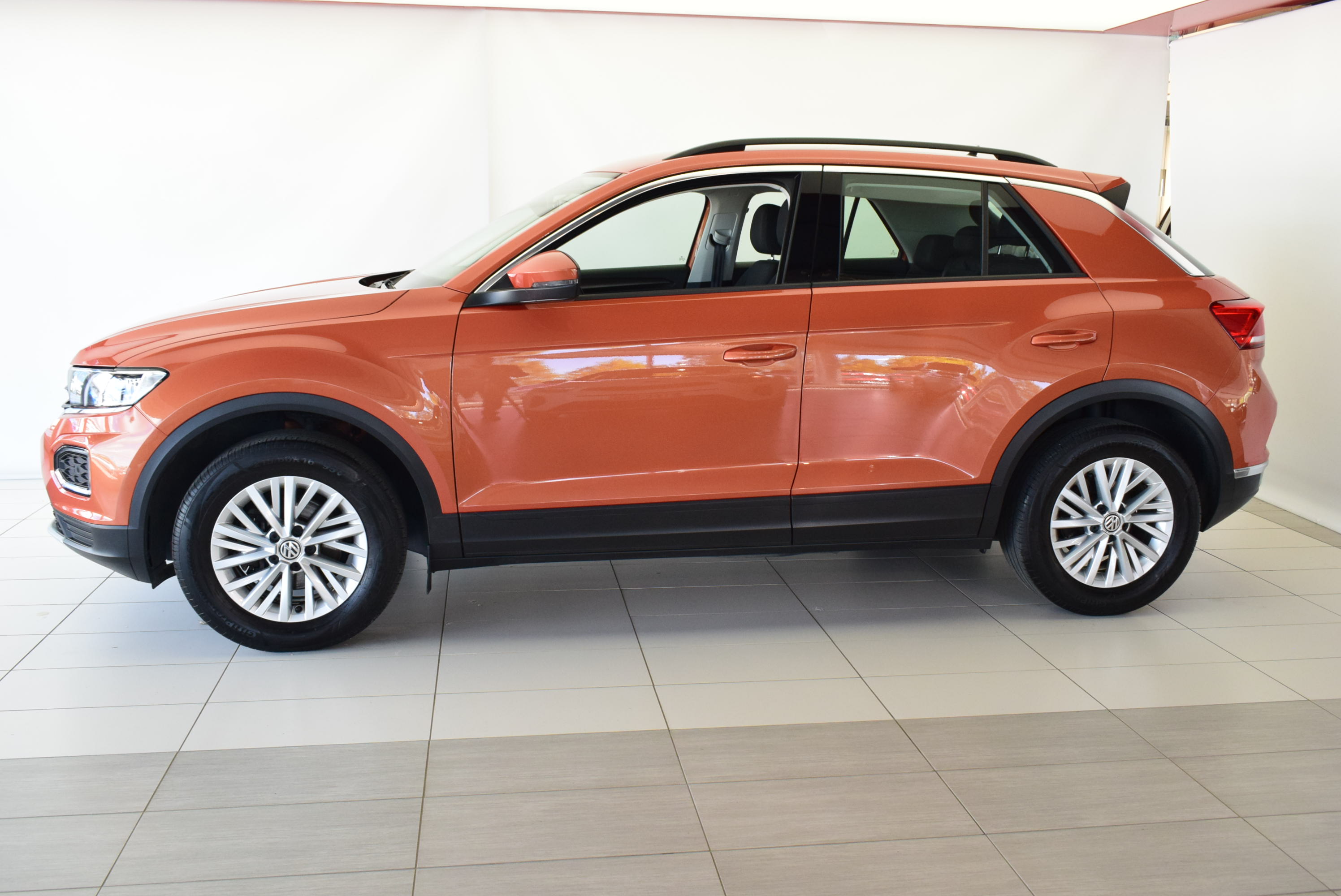 Volkswagen T-Roc 2019, kuva 3/13