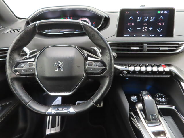 Peugeot 5008 2018 GT BlueHDi 180 EAT8-automaatti 7-Paikkainen
