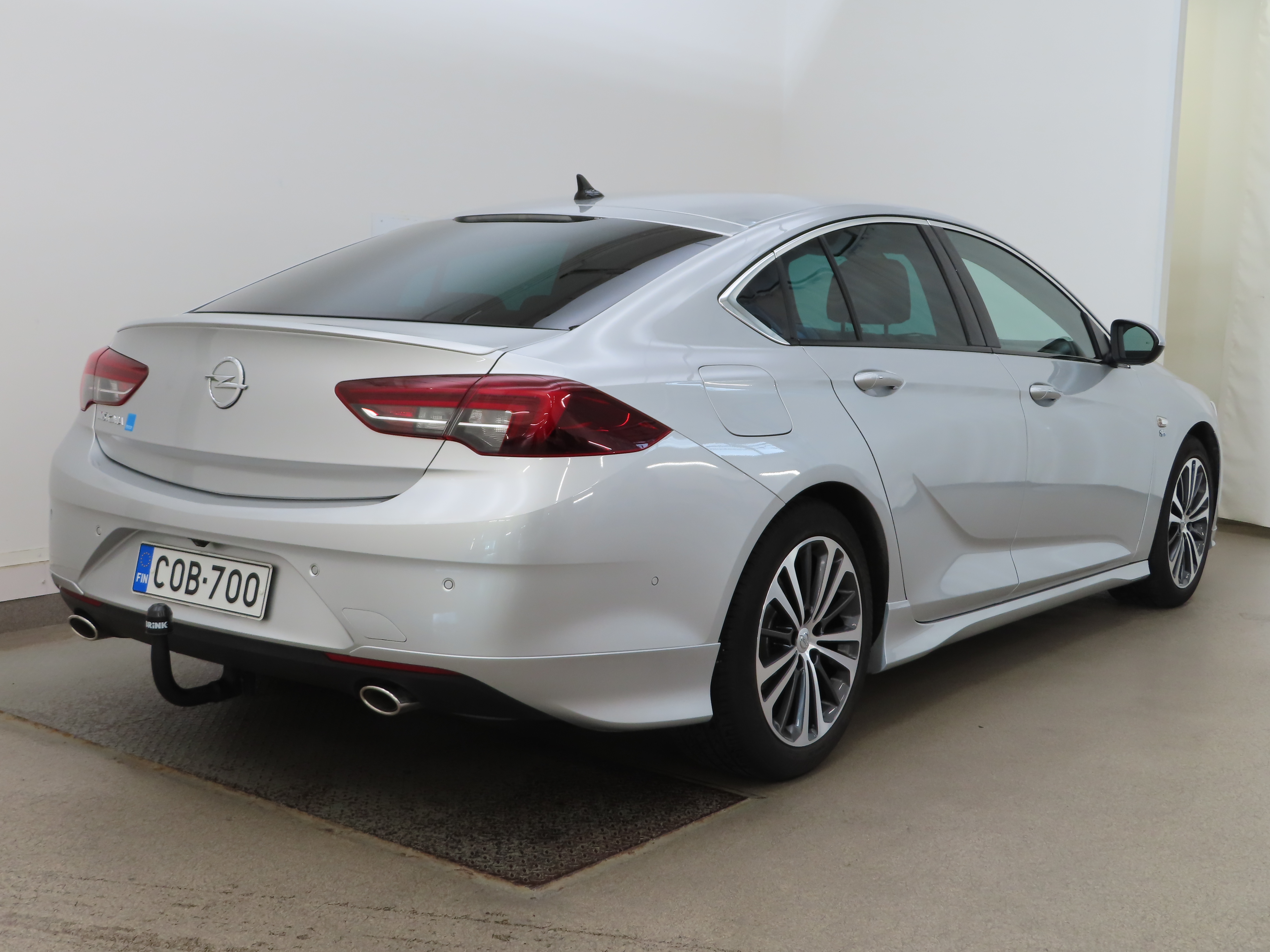Opel Insignia 2020, kuva 3/9