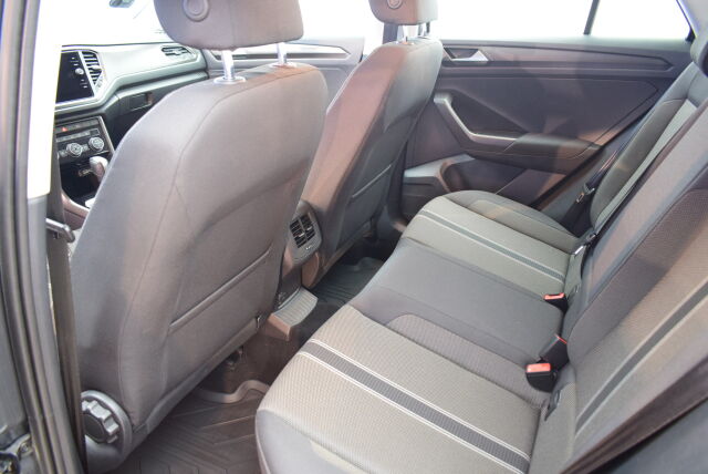 VOLKSWAGEN T-Roc 2019 Style Limited 1,5 TSI EVO 110 kW DSG-automaatti* Jakohihna just vaihdettu*Rek. 12/2019'