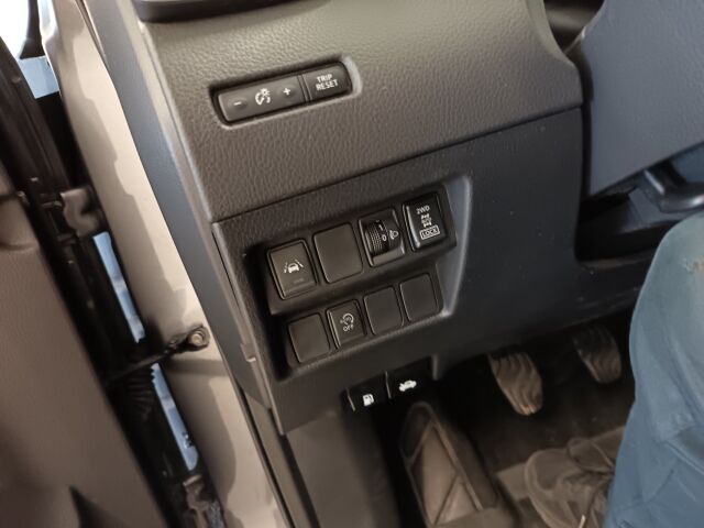 NISSAN Qashqai 2020 dCi 150 N-Connecta 4WD 6M/T MY19