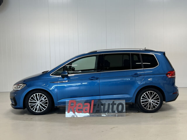 VOLKSWAGEN TOURAN 2020 2,0 TDI R-Line 110 kW DSG *7Hlö *Caribbean Blue *Ratinlämmitys *ACC *Discover Pro *Avaimeton kulku *