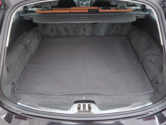 Volvo V60 2015 D6 AWD Summum plug in hybrid aut
