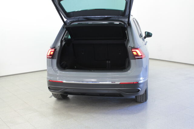 VOLKSWAGEN Tiguan 2021 1,5 TSI 110 kW DSG-automaatti