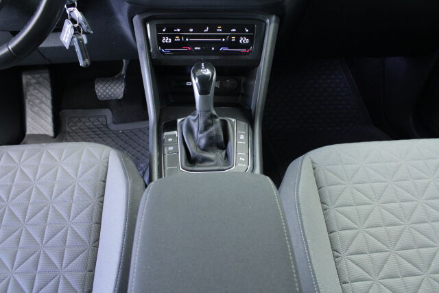 VOLKSWAGEN Tiguan 2021 1,5 TSI 110 kW DSG-automaatti