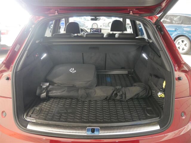 AUDI Q5 2021 Electrified Edition Advanced 50 TFSI e quattro (299hv) S tronic