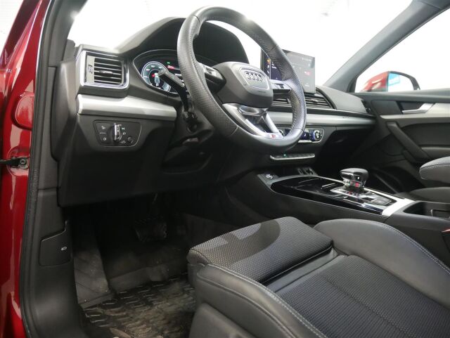 AUDI Q5 2021 Electrified Edition Advanced 50 TFSI e quattro (299hv) S tronic