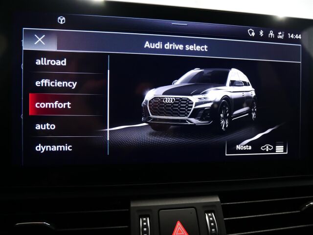 AUDI Q5 2021 Electrified Edition Advanced 50 TFSI e quattro (299hv) S tronic