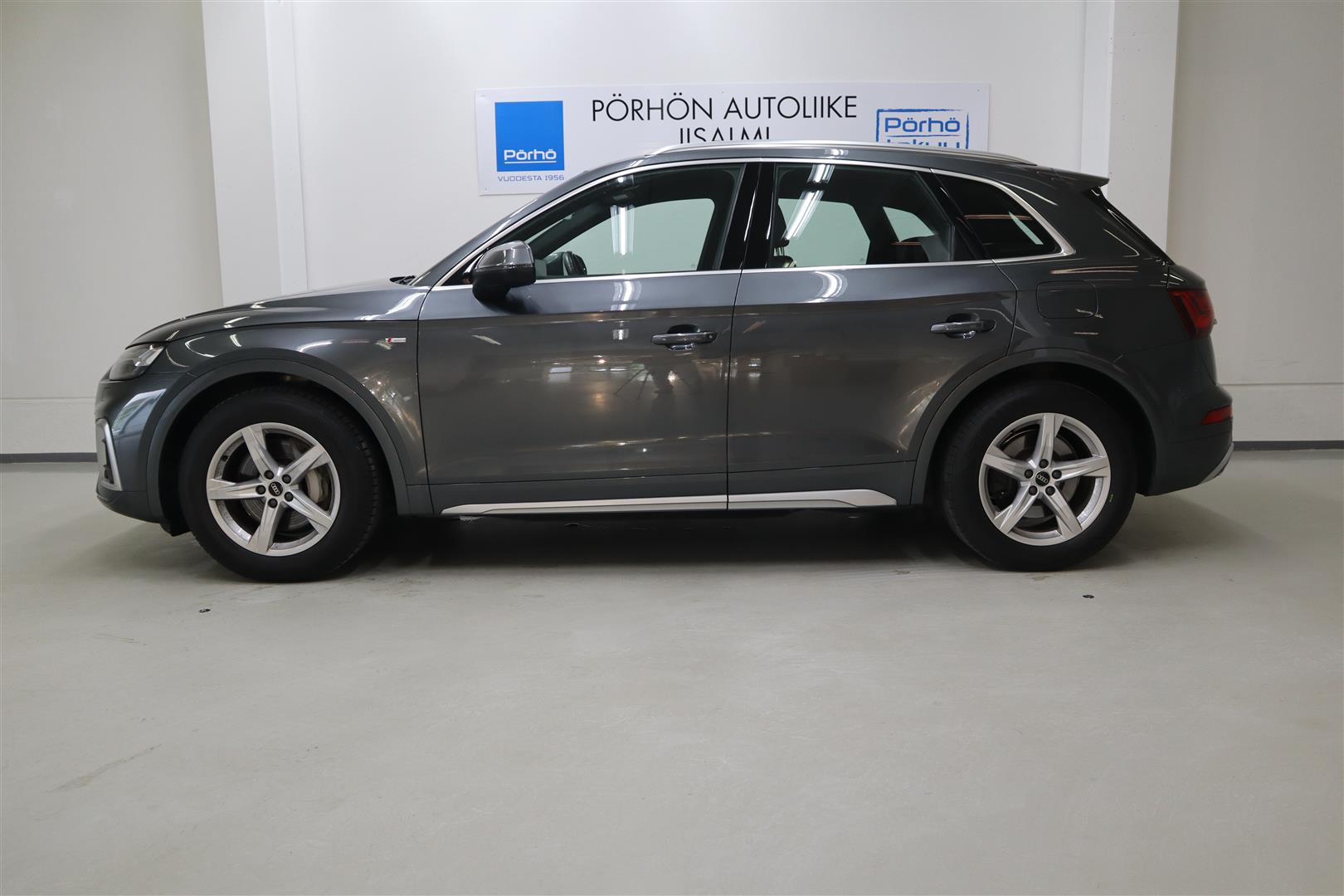 Audi Q5 2021, photo 5/24