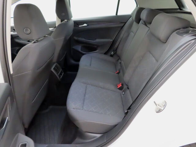 Volkswagen Golf 2021 1,0 TSI 81 kW SIS. ALV