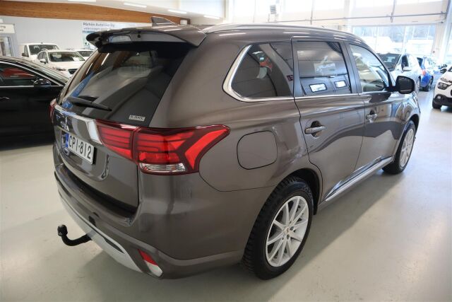 MITSUBISHI Outlander PHEV 2021 Active 4WD 5P
