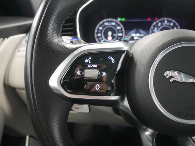 JAGUAR F-PACE 2021 P400e Plug-in Hybrid R-Dynamic S