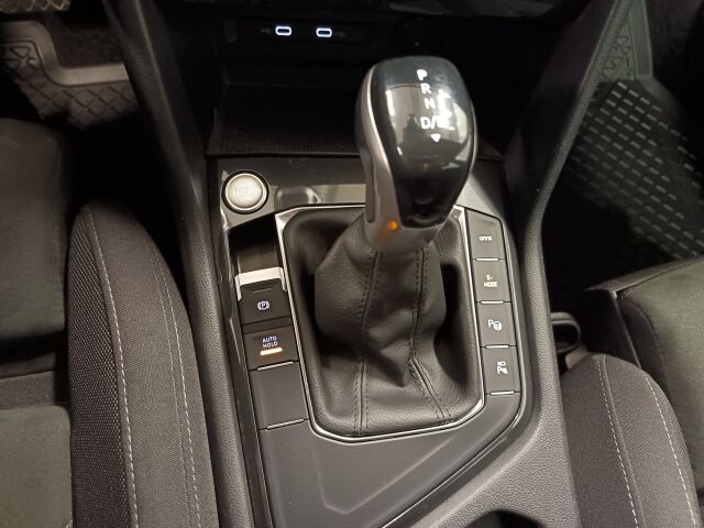 VOLKSWAGEN Tiguan 2021 Style eHybrid 180 kW DSG-auto. **HIENO PLUGARI KORKIALLA MAAVARALLA JA MAUSTEITA ON**