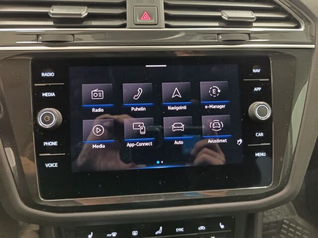 VOLKSWAGEN Tiguan 2021 Style eHybrid 180 kW DSG-auto. **HIENO PLUGARI KORKIALLA MAAVARALLA JA MAUSTEITA ON**