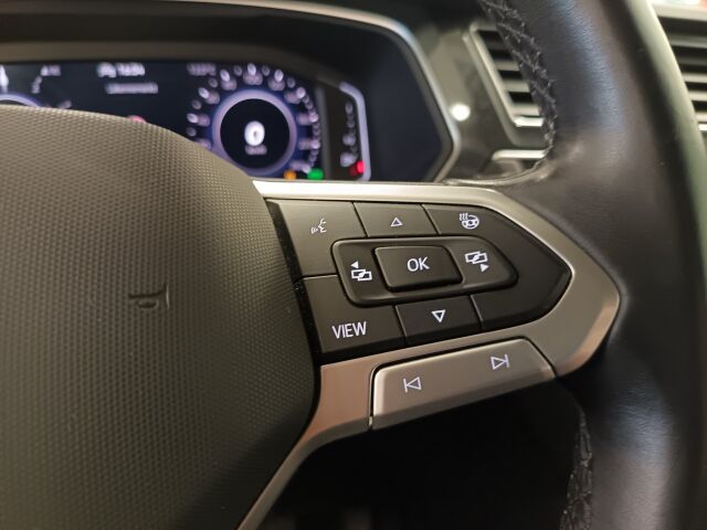 VOLKSWAGEN Tiguan 2021 Style eHybrid 180 kW DSG-auto. **HIENO PLUGARI KORKIALLA MAAVARALLA JA MAUSTEITA ON**