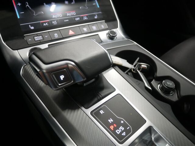 AUDI A6 2021 Avant Business Sport 40 TDI MHEV quattro S tronic