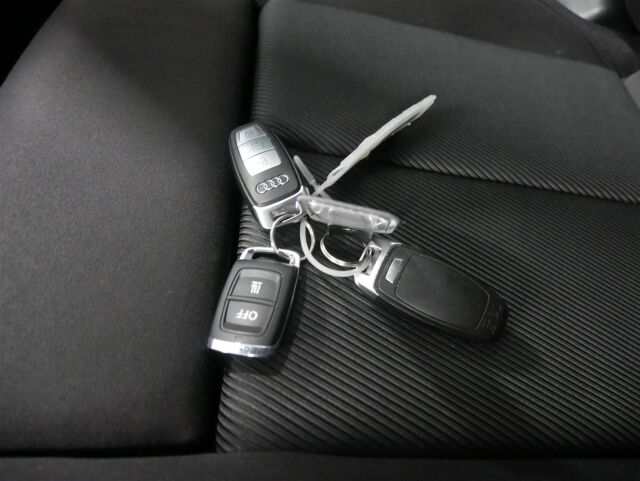 AUDI A6 2021 Avant Business Sport 40 TDI MHEV quattro S tronic