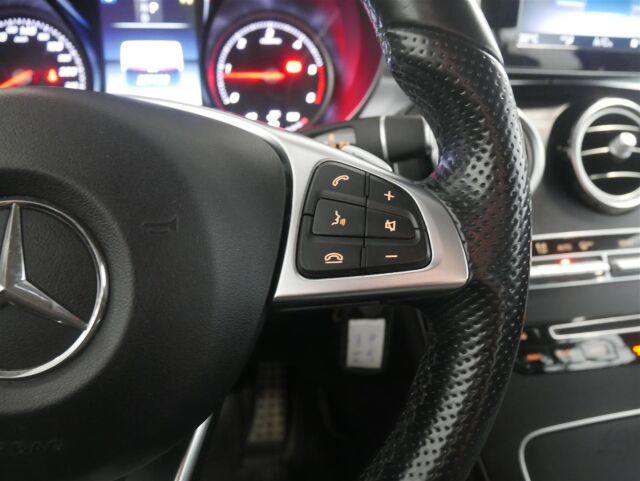 MERCEDES-BENZ GLC 2017 220 d 4Matic A Premium Business AMG