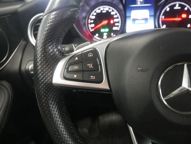MERCEDES-BENZ GLC 2017 220 d 4Matic A Premium Business AMG
