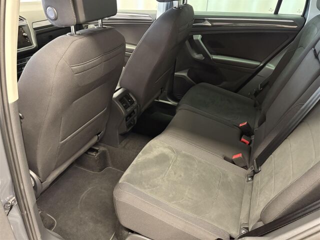 VOLKSWAGEN Tiguan 2021 Style Business eHybrid 180 kW DSG-automaatti