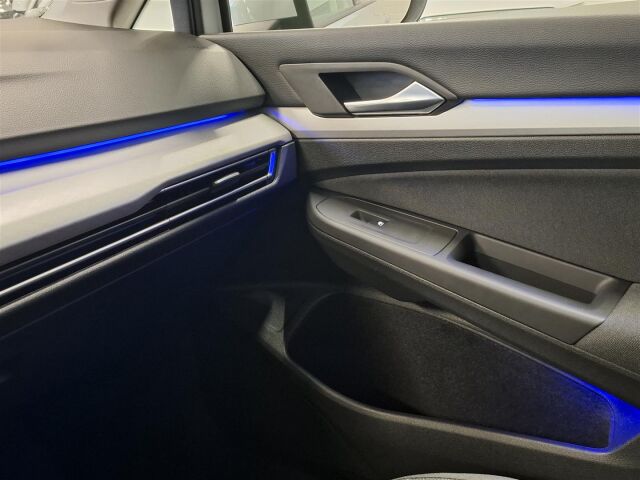 VOLKSWAGEN Golf 2021 Variant 1,5 eTSI 96 kW (MHEV) DSG-automaatti, 1-omisteinen, webasto, sähköluukku, ledit!