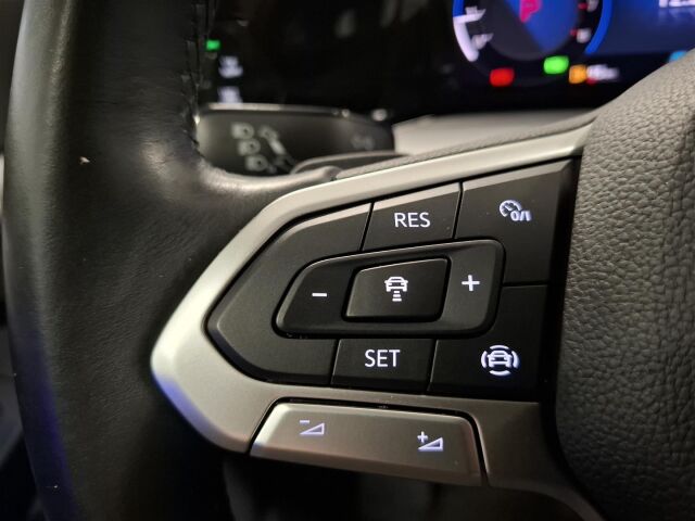 VOLKSWAGEN Golf 2021 Variant 1,5 eTSI 96 kW (MHEV) DSG-automaatti, 1-omisteinen, webasto, sähköluukku, ledit!