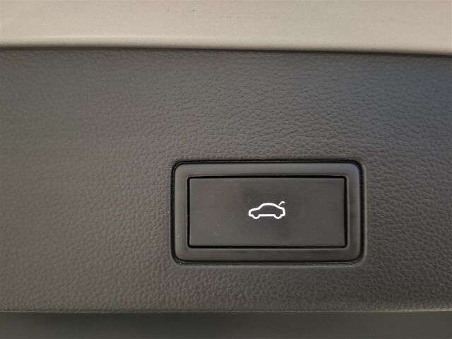 VOLKSWAGEN Golf 2021 Variant 1,5 eTSI 96 kW (MHEV) DSG-automaatti, 1-omisteinen, webasto, sähköluukku, ledit!