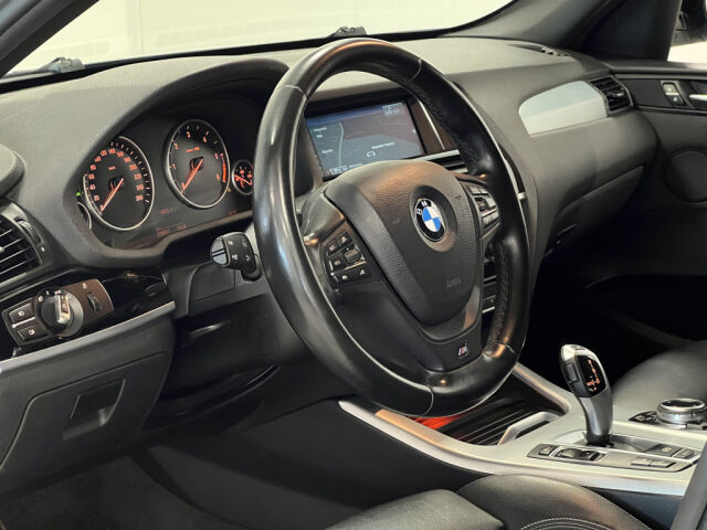 BMW X3 2015 30d xDrive M-Sport *LCI *Webasto *Koukku *ACC *PPF Suojakalvo *Prof navi *Huollettu 8/25
