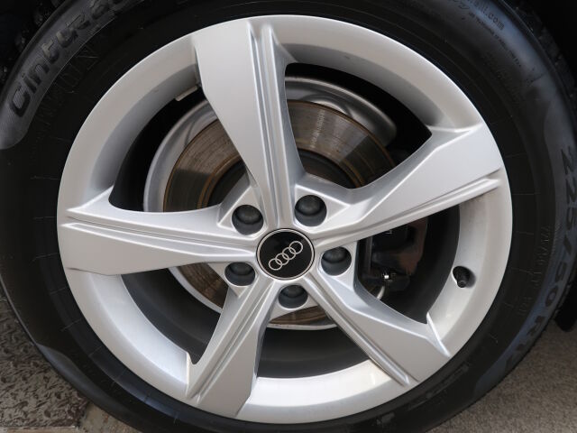 Audi A4 2022 Sedan Business Advanced 40 TFSI 150kW MHEV quattro S tronic