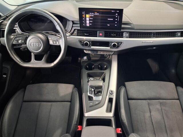 Audi A4 2022 Sedan Business 40 TFSI 150 kW MHEV quattro S tronic