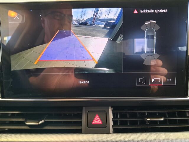 Audi A4 2022 Sedan Business 40 TFSI 150 kW MHEV quattro S tronic