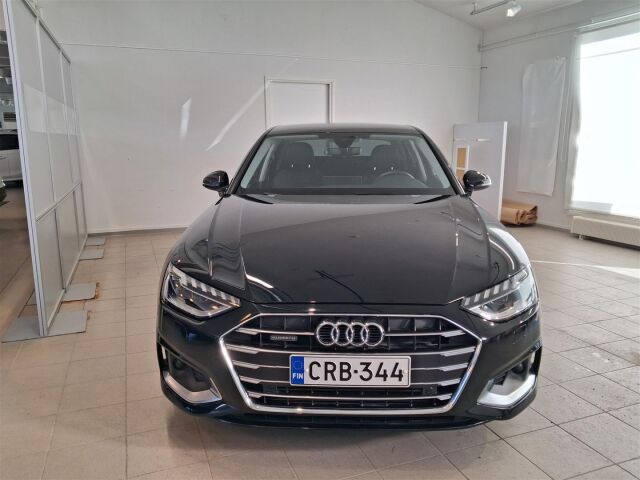 Audi A4 2022 Sedan Business 40 TFSI 150 kW MHEV quattro S tronic