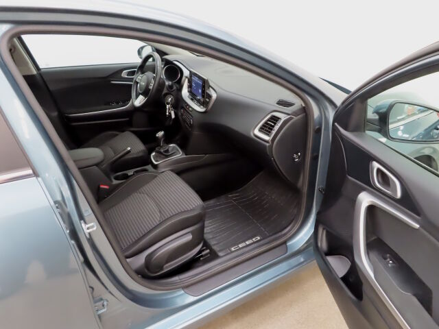 Kia Ceed 2022 1,0 T-GDI 120hv EX SW