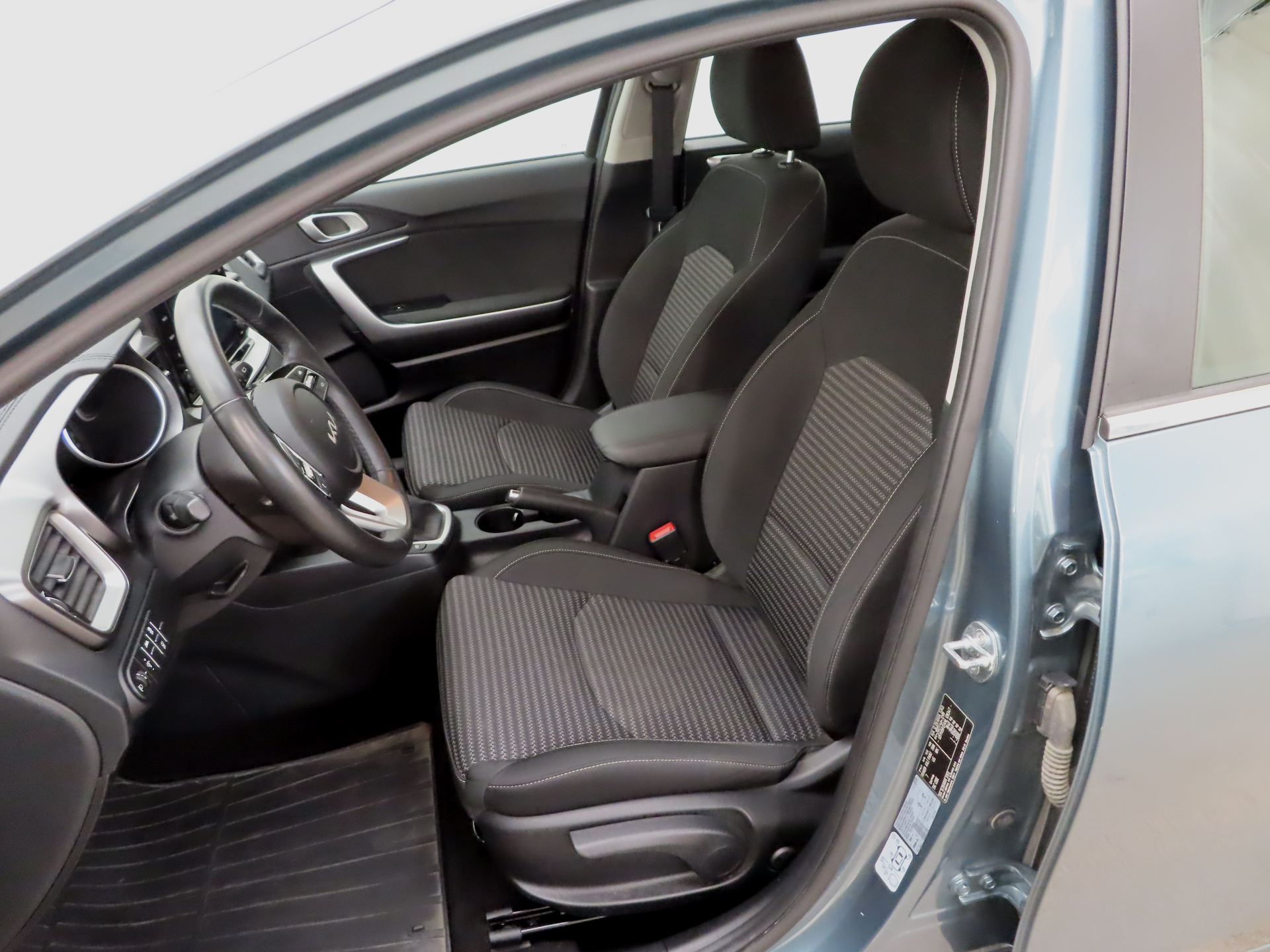 Kia Ceed 1,0 T-GDI 120hv EX SW 2022, kuva 7/12