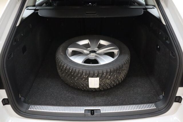 Skoda Superb 2022 Combi 1.4 TSI PHEV Ambition iV BusinessLine DSG Autom.