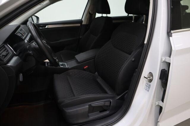 Skoda Superb 2022 Combi 1.4 TSI PHEV Ambition iV BusinessLine DSG Autom.