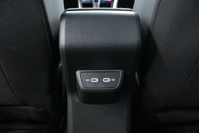 VOLKSWAGEN Taigo 2022 Style Business 1,0 TSI 81 kW DSG-automaatti